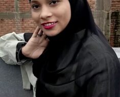 jqeea22vs4fu Desi Hijabi Girl YourUrfi got Fucked by Desi Boy in Stairs