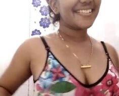 ofod68mkc2af Sexy Mallu Girl Bathing and Fingering