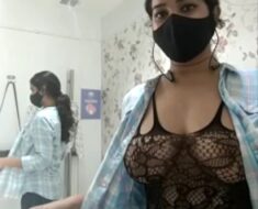 i69qhucg2ddb Parampara exposes face boobs in ShoppersStop change room at Vijaywada mall