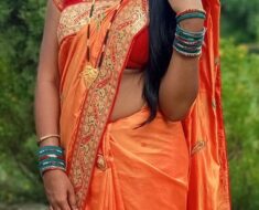 pla910vt15r3 Desi Tamil Beautiful Horny Milf Wife Homer Full Nude Show Selfie Pics Collection