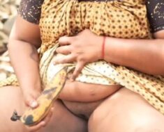 5nntxv7znp4v Mallu BBW Debutant Shashikala Rajesh B00Bs Squeeze and Banana Insert in Pu$$y