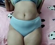 04xypb5edo0g Insta MILF and Youtuber Veena Thaara Showing Nude Boobs Pussy and Ass On Live ~ 20 Mins FULL WITH FACE