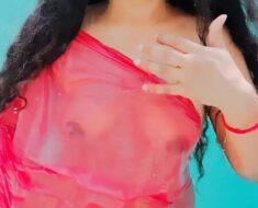 v1icjyt18o0b Hot Bhabi Showing Boobs Through Wet Saree