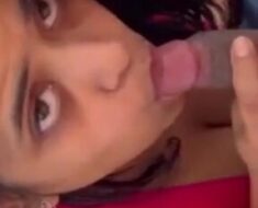 itw0dfuo3kwh GORGEOUS INDIAN BHABHI 🤩 SUCKING DICK IN STYLE 🔥