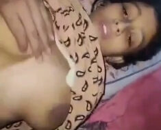 2bhh0uk1tlpv Desi girl hairy pussy fucked