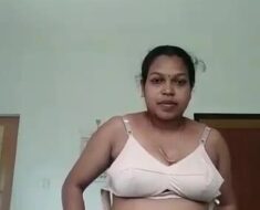 xqmvd84n5j5b Desi bhabhi making video for lover