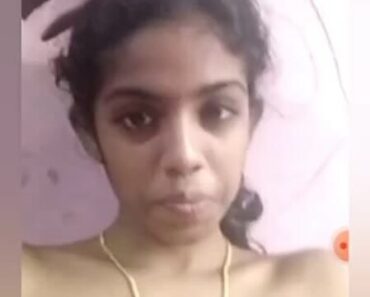Tamil Slim Girl Showing Boobs To Lover On VC 5 2iyrcet9ap1h Tamil Slim Girl Showing Boobs To Lover On VC