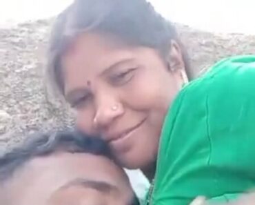 Desi Cheating Wife Giving Blowjob And Outdoor Fucking With Lover - 3 Clip 1 ffzb58y05bod Desi Cheating Wife Giving Blowjob And Outdoor Fucking With Lover - 3 Clip
