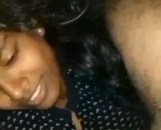 qakmae92k6gv Tamil Hot Gf Giving Blowjob To Lover With Conversation