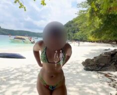 2q4j26th73e9 Indian Hotwife Shamy Laura aka hidden__lust Beach Dare