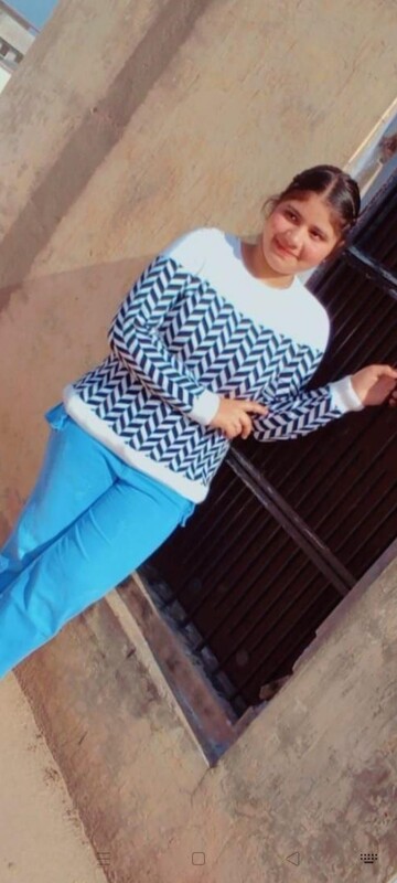 Cute Chubby Gf Showing