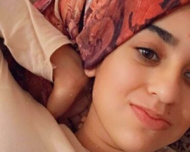 Beautiful Sexy Turkish Hijabi Babe Showing Hot Boobs Dancing 13Videos+Pics 3 1740763563 IMG 20 Beautiful Sexy Turkish Hijabi Babe Showing Hot Boobs Dancing 13Videos+Pics