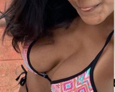Beautiful Sexy Nri Babe Showing Hot Boobs Videos+Pics 10 1742237666 IMG 3 Beautiful Sexy Nri Babe Showing Hot Boobs Videos+Pics