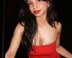 1745700312 IMG 1 Exclusive Beautiful Insta Girl Muskan Karia Premium Hot Boobs Cleavage Striping Videos+Pics