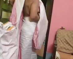 9ch9lvzje59p Aunty Recorded By
