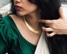 cl8k3egnren5 Desi Cute Very Beautiful Slim Shy Girlfriend Big Boobs Show Homemade Selfie Pics Collection