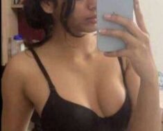 ik1gq744bfv6 Sexy Babe Some Pics
