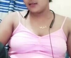 npx6em1m01nu Bangla Girl Pori Roy Show Boobs and Pussy on Chamet Live