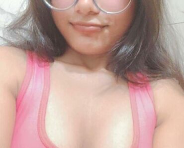 Desi Cute Beautiful Slim Sexy Glasses Girl Homemade Big Boobs Show Nude Selfie Pics 3 t8u87pdxn1ew Desi Cute Beautiful Slim Sexy Glasses Girl Homemade Big Boobs Show Nude Selfie Pics