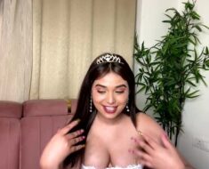 0oxpmln270u3 Currly Quinn Boobs Closeup Boob Show and Reveal Wet Pussy and Slight Asshole Stripchat Live