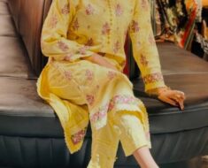 1746094255 IMG 1 Famous Paki Influencer New Latest Trending Most Exclusive Viral Stuff Showing Pressing Boobs with Full Face Videos+Pics