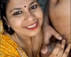 1uiq0ekw6n1r INDIAN HORNY NAUGHTY MILF 😍 4 VIDEOS LIVE FUN 🔥