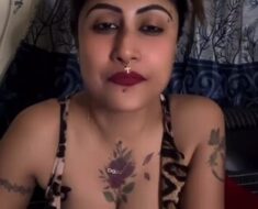 3z0cbr12p03p Famous Insta Influencer Anwesha Majumdar Full Nude Strip On Live