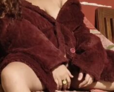 9zq3xd0o6be6 Sexy Indian Girl Showing Pussy Update