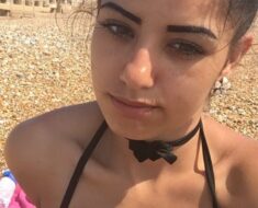 IMG 19 Beautiful UK Bristol Gf Showing Hot Boobs Fingweing Shaved Sexy Pussy Giving Blowjob Videos+Pics