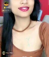 a9cqv9ha5g3m Beautiful Tango Babe Showing Her Assets On Live