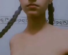 chk1swv8k8h0 Cute Slim Gf Showing For Lover
