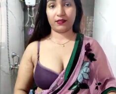 erlzrj1mz6an Stripchat Model Your_Hotty_Girl With Furry Armpits Showering Full Nude With Vibrator in Pussy