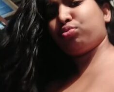 f9i5bbeiqhvc Horny Village Mal Showing Fingering Masturbating