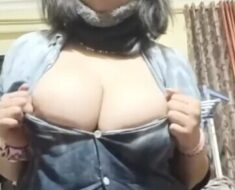 qrklw1einrx6 Bigboob Sexy Horny Indian Tanker Fingering