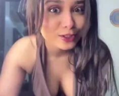 s6d6urgw3kfp Currly Quinn Playing With Boobs and Spanking Ass on Tango Live 
