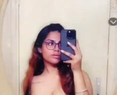 uaaikcb2vrbl Sexy Indian babe