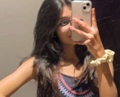 11br0pylc1es Cute Slim Gf Showing Small Boobs