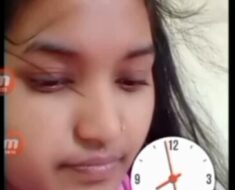 ber9uxbd5gwz Beautiful Girl Showing