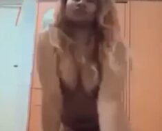 dam96ds011a9 Horny Gf Fingering