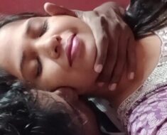errcq9n3i0na Horny Bhabhi Romance n Giving Blowjob and Fucked
