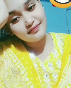 itkt0nbvgz1r Cute Bangla Girl Ishara Fingering Pussy on Live Show