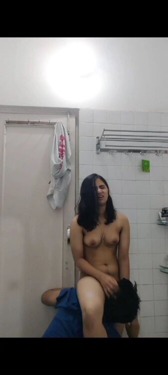 Hot indian girl cum on her boobs