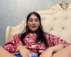 sq4mzd028yh8 Beautiful Horny GF 4 More Clip
