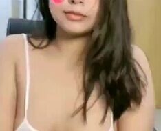 y3rgbrg1v1a1 Chubby Babe Diya Showing Her Ass and Nip Slip 
